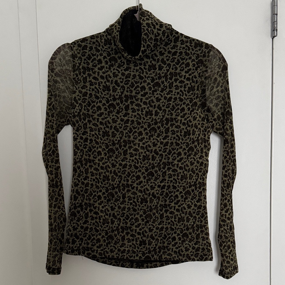 Leopard Print Turtleneck Mesh Top